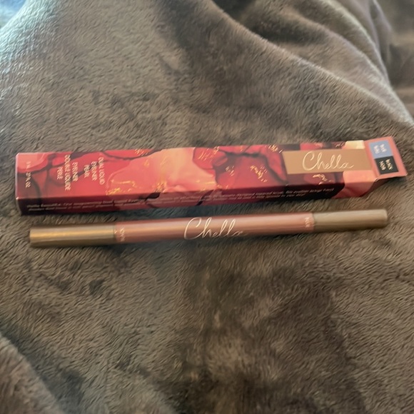 Chela Dual Liquid Eyeliner Pearl - Picture 2 of 3